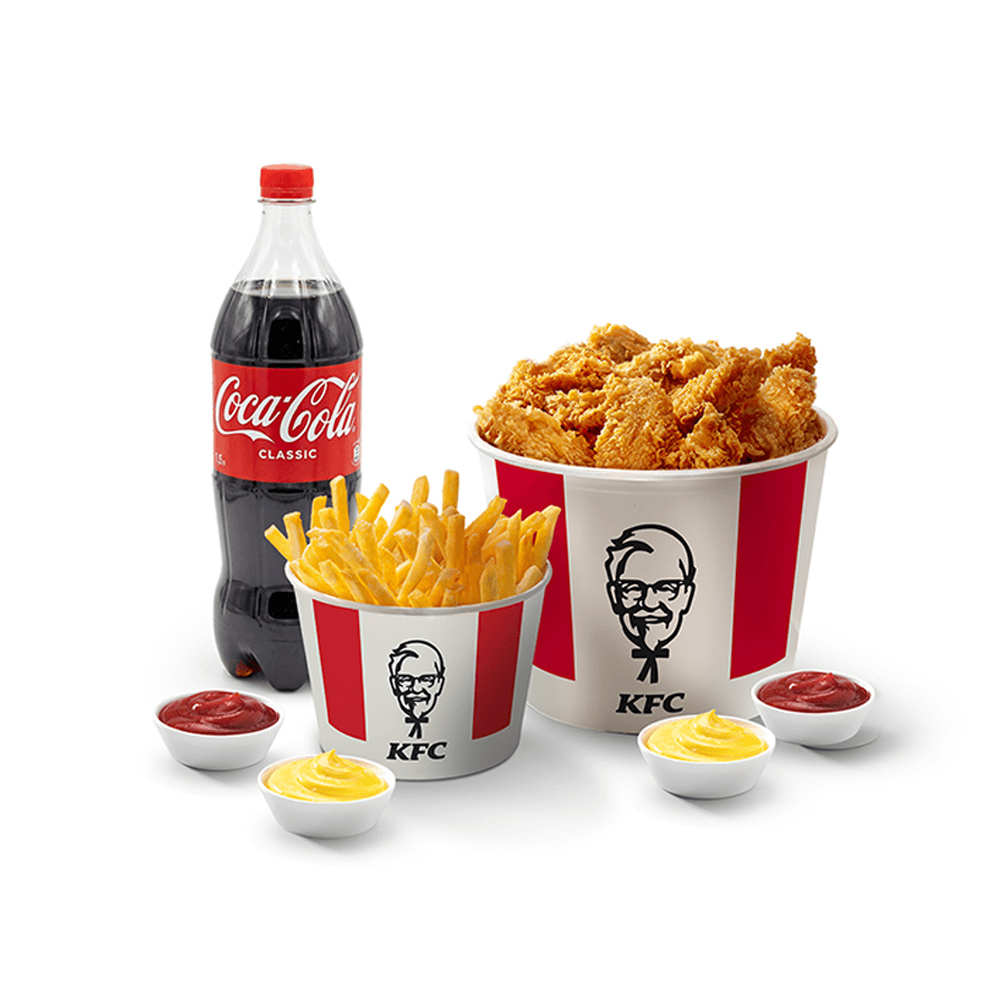 KFC. Баскет 12 КРЫЛЫШЕК 12 СТРИПСОВ КОМБО